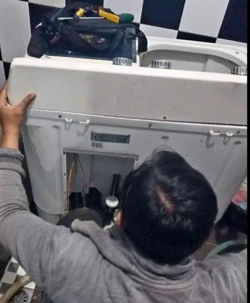 Screenshot 20230227 214905 Lite Copy 2641x3207